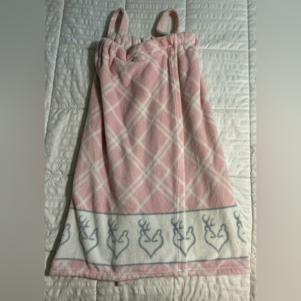 Browning Buck Heart Bath Wrap Spa Wrap Pink/Gray